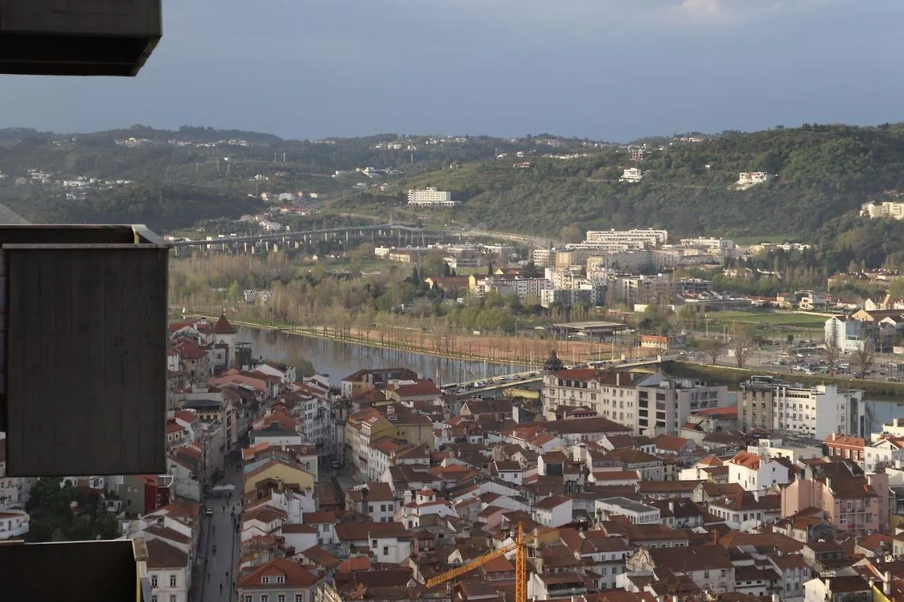 Coimbra Heights Apartment